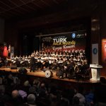 THM konserine türkü severlerden yoğun ilgi