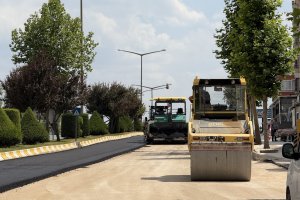 Bişkek Caddesi’ne 2 bin 200 ton asfalt