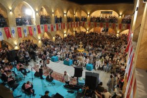 Belediyeden Unutulmaz Sıra Gecesi