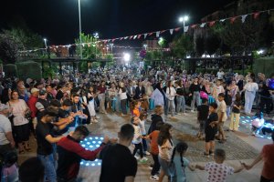 Mahalle Konserleri Rüstem Eren Parkı’nda başladı