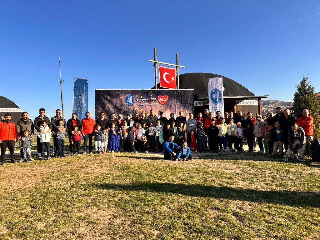 Babalar ve Çocukları Doğayla Buluştu