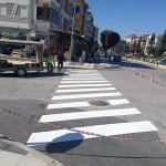 Yol çizgileri yenileniyor 