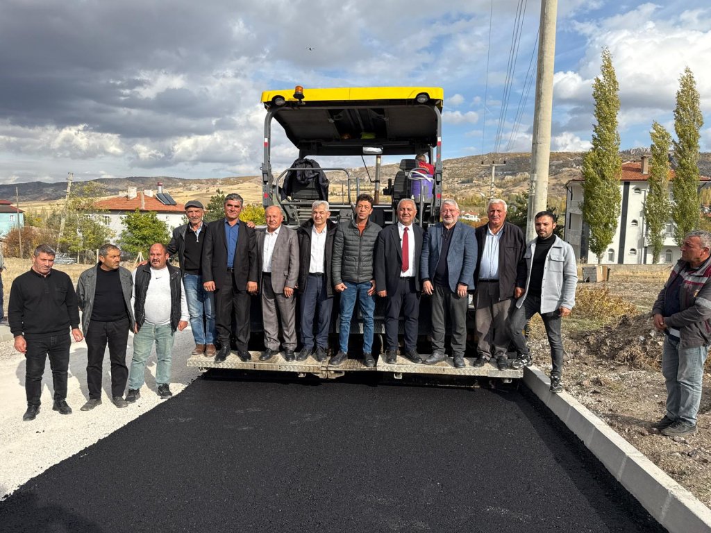Çorum Belediyesi’nden Boğazkale’ye asfalt desteği