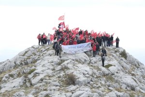 Kösedağ Zirvesine Cumhuriyet Yürüyüşü