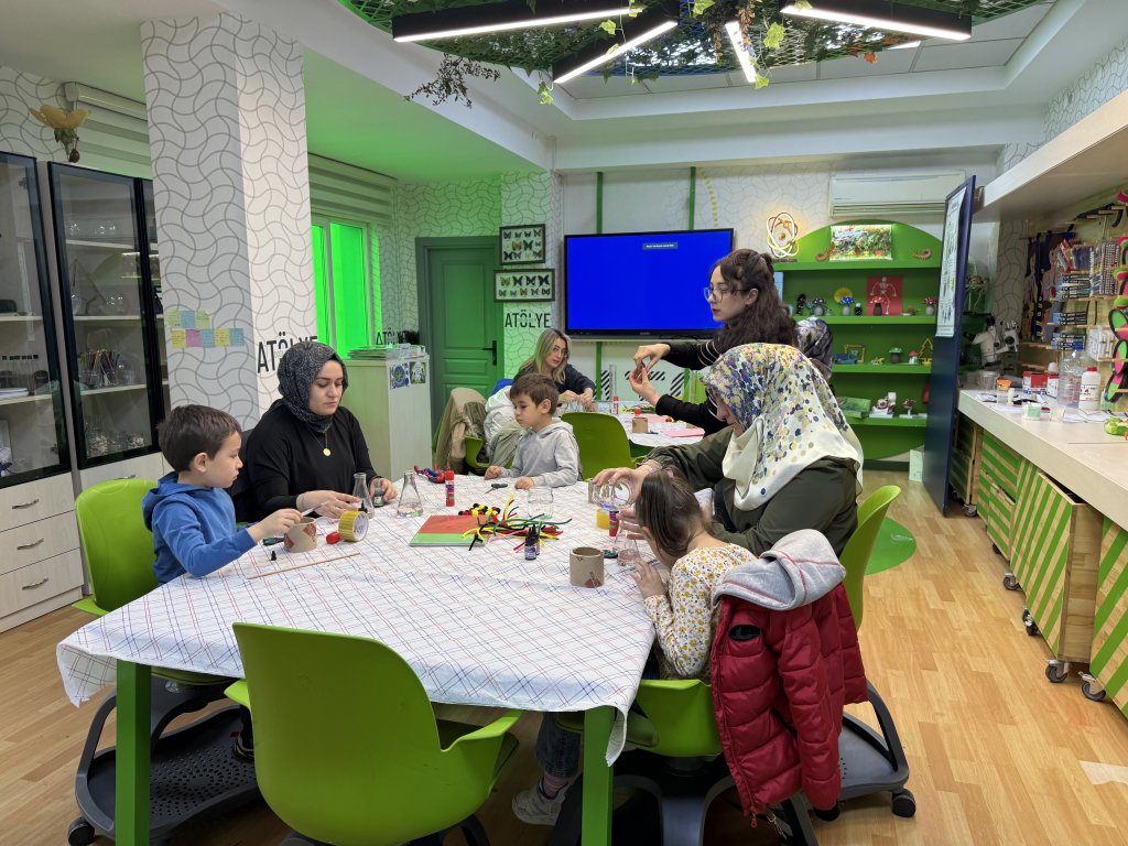 Bilim Çorum’da Veli-Çocuk Etkinliğine Yoğun İlgi