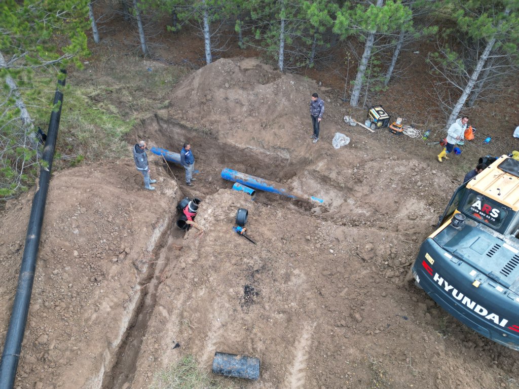 Çorum Susuz Kalmasın Diye Dereleri Tepeleri Aşıyoruz