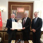 Pakistan Büyükelçisi Başkan Aşgın’ı ziyaret etti