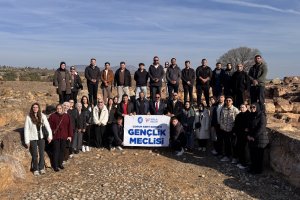 Üniversiteli Gençler Ortaköy’ü Gezdi