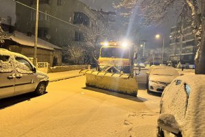 Belediye Ekiplerinden “Kar” Mesaisi 