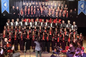 Çorum Belediyesi Gençlik Korosu İlk Kez Sahne Aldı