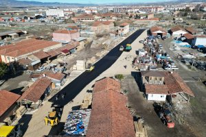 Trafiği rahatlatacak yeni bir bağlantı yolu daha açıldı