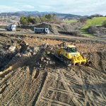 Çomar Barajı Çevresinde Yol Genişletme Çalışmaları Sürüyor