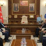 Bakan Yardımcısı Çam, Çorum Belediyesi’ni ziyaret etti