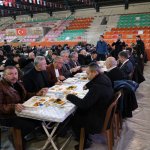 Belediyenin İftar Sofrasında İlk Oruç Açıldı