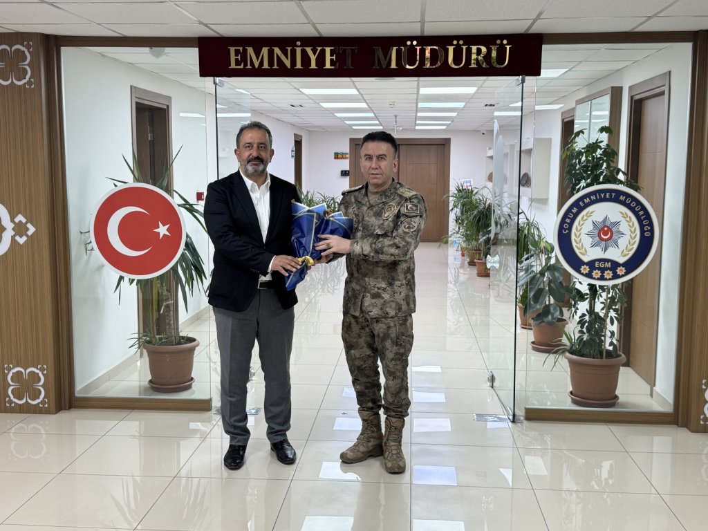 Belediye’den Emniyet Müdürlüğü’ne Kutlama Ziyareti