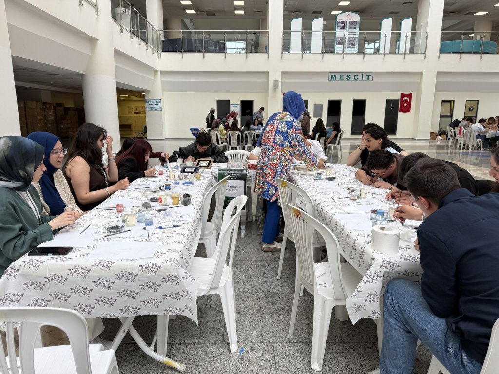 Belediyeden Tıp Kongresine Renk Katan Sanat Etkinlikleri