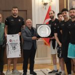 Çorum Belediyesi Basketbol Takımından Başkan Aşgın’a Ziyaret