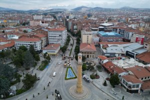 GAZİ CADDESİ'NDE ALTYAPI ÇALIŞMALARI TAMAMLANDI