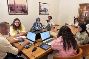 GENÇLERE ÜCRETSİZ REHBERLİK DESTEĞİ